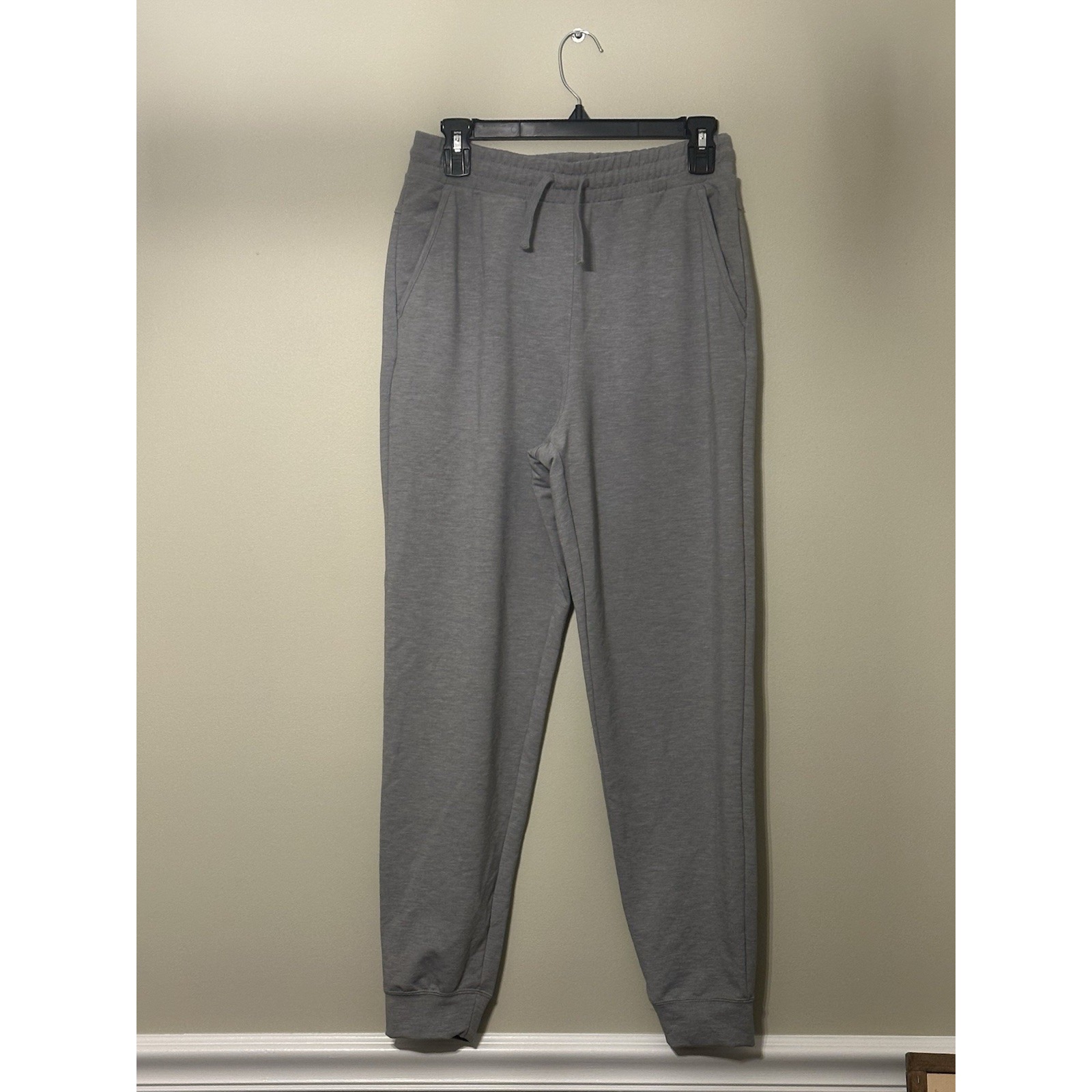 Women's Nike Dri-Fit Grey Yoga Joggers; Size Small